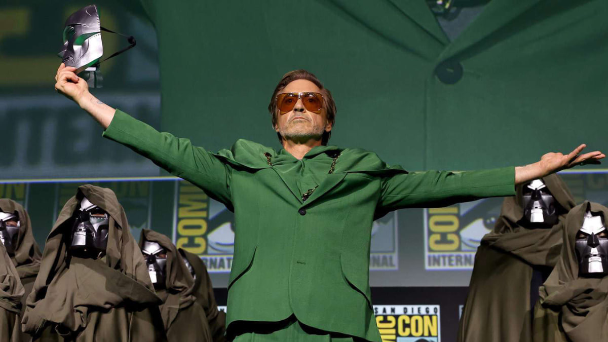 Обложка: Роберт Дауни-мл. в образе Доктора Дума