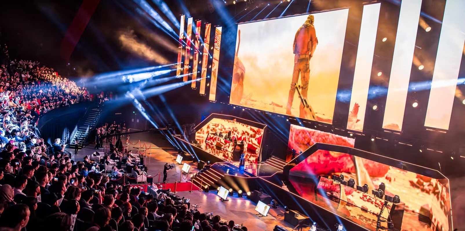 Обложка: ESL Pro