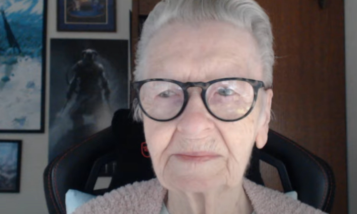 Обложка: Shirley Curry