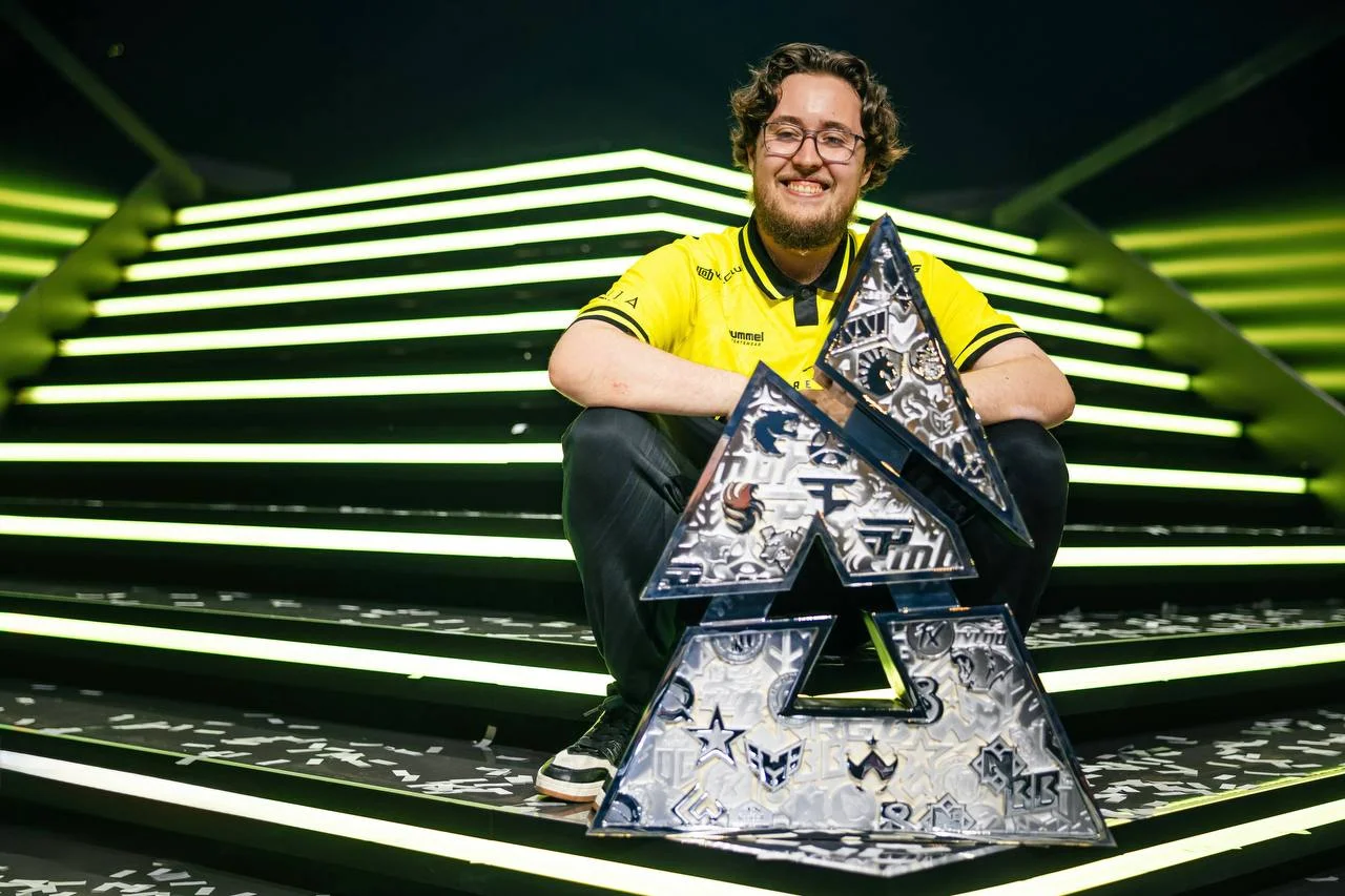 ZywOo: «семь трофеев — это лишь начало, мы не становимся»