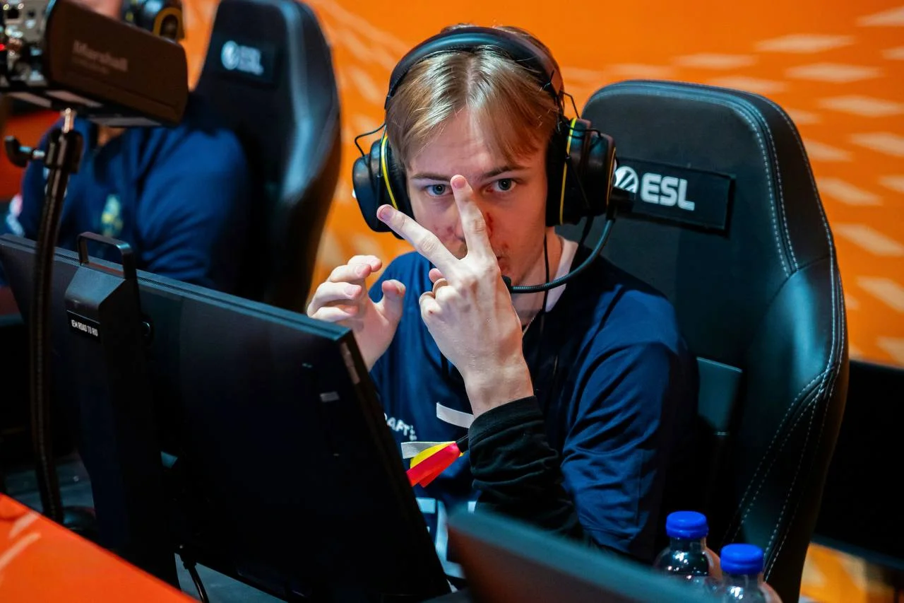 Johnny Speeds выпустила SHiNE: молодой шведский талант в поисках новой команды по CS2