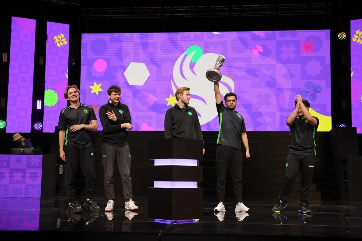 Team Falcons разбила BetBoom 2:0 в Dota 2 — без шансов на обеих картах