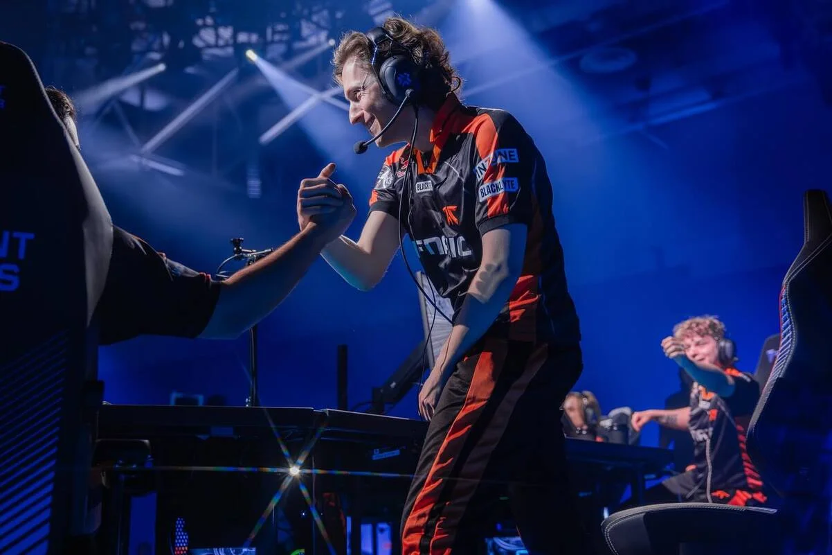 Европейская fnatic уверенно проходит Tricked в Exort The Proving Grounds S3