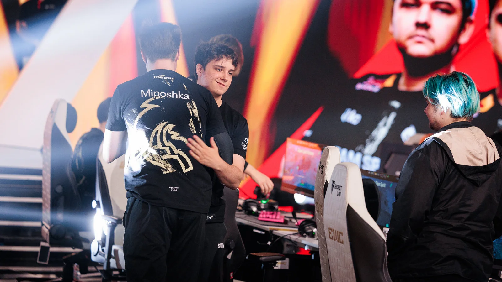 Larl из Team Spirit на финишной прямой подготовки к The International 2025 по Dota 2