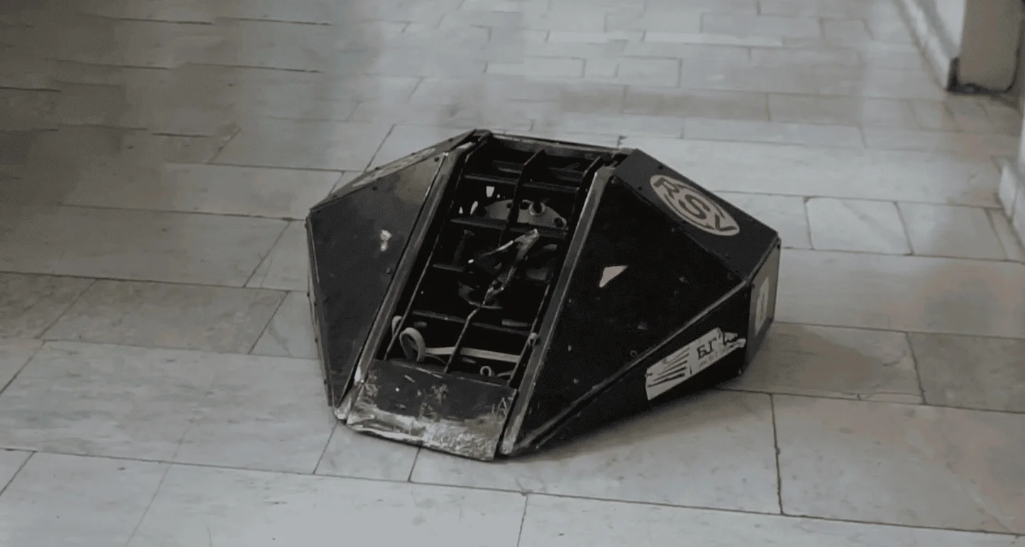 Команда из Белгорода показала робота-носорога для чемпионата «Битва роботов»