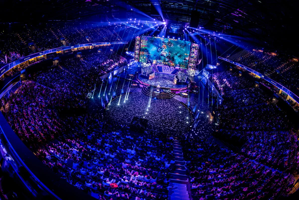 Тренер команды PARIVISION объяснил проблему подсказок на The International 14 по Dota 2