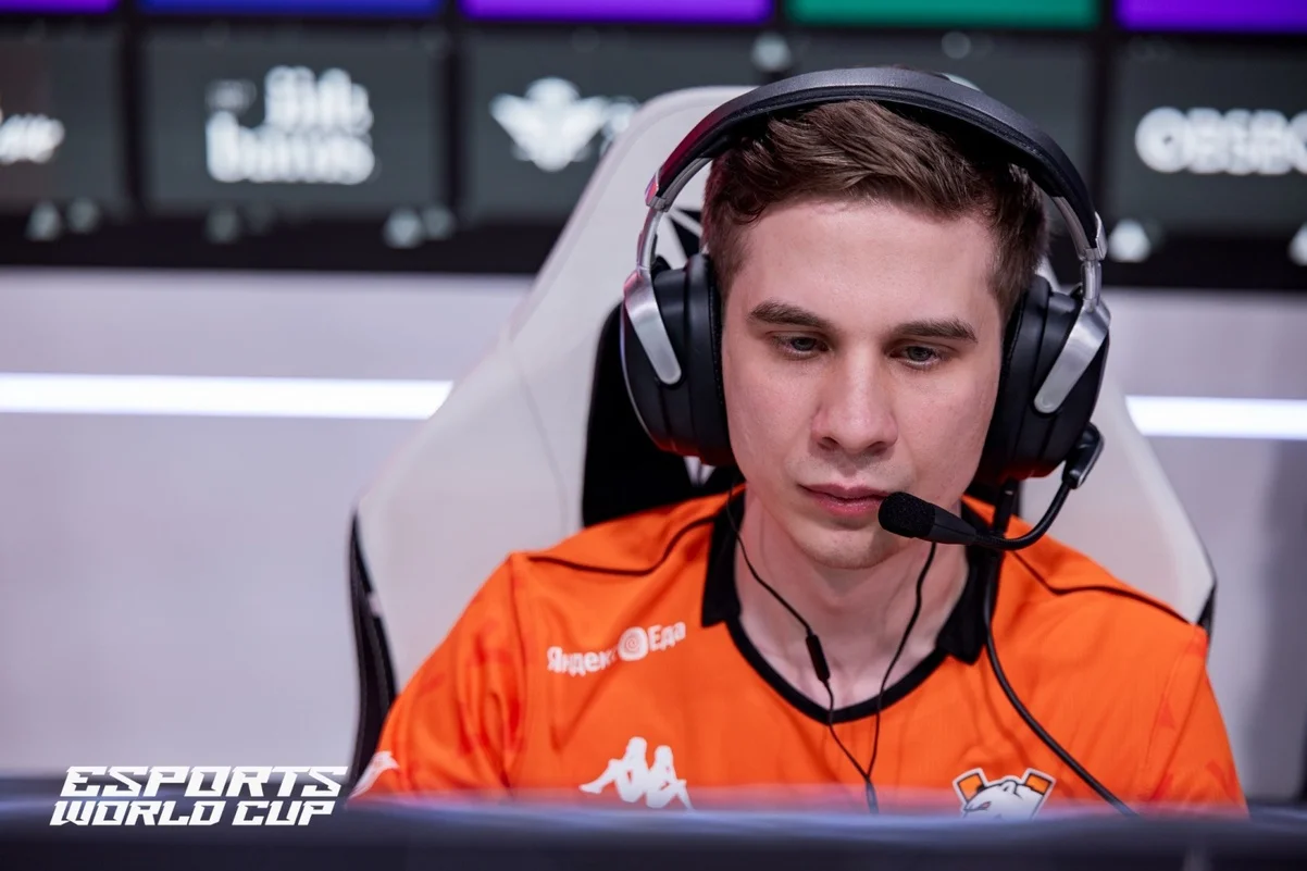 Инсайдер сообщил о планах Virtus.pro распустить состав по Dota 2​