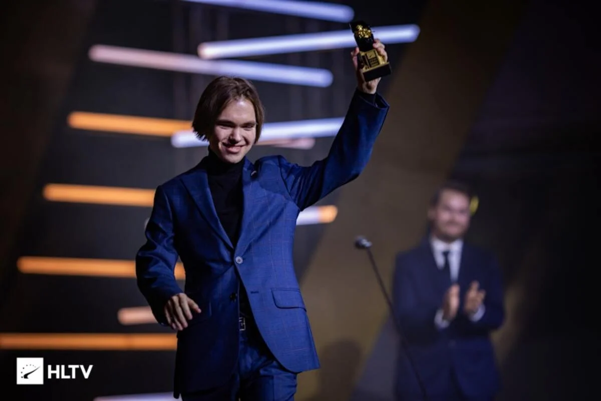 Donk возглавил рейтинг квалификации BLAST Open Fall 2025 по Counter-Strike 2