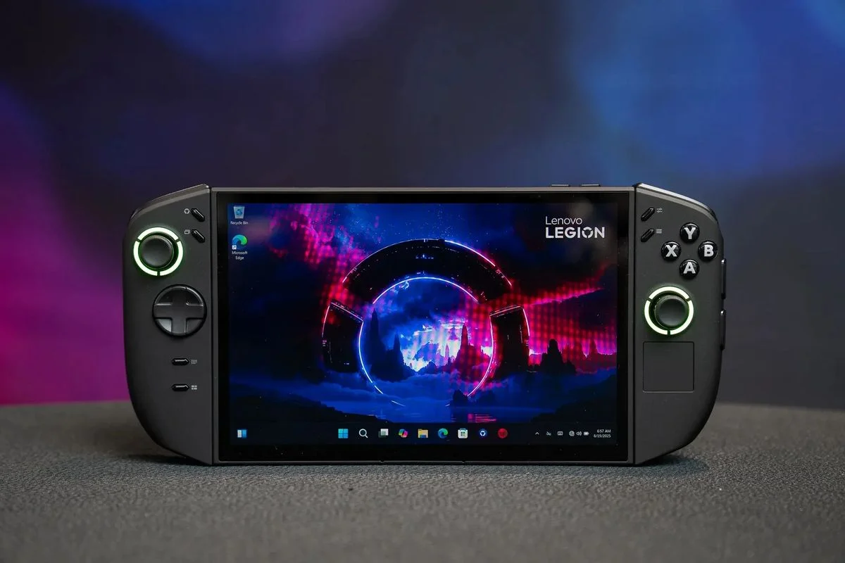 Спрос на Lenovo Legion Go 2 оказался так велик, что компания начала отменять предзаказы