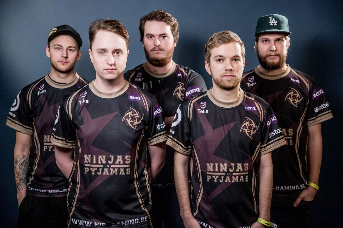 Ninjas in Pyjamas прошла в гранд-финал StarLadder StarSeries Fall 2025 по Counter-Strike 2