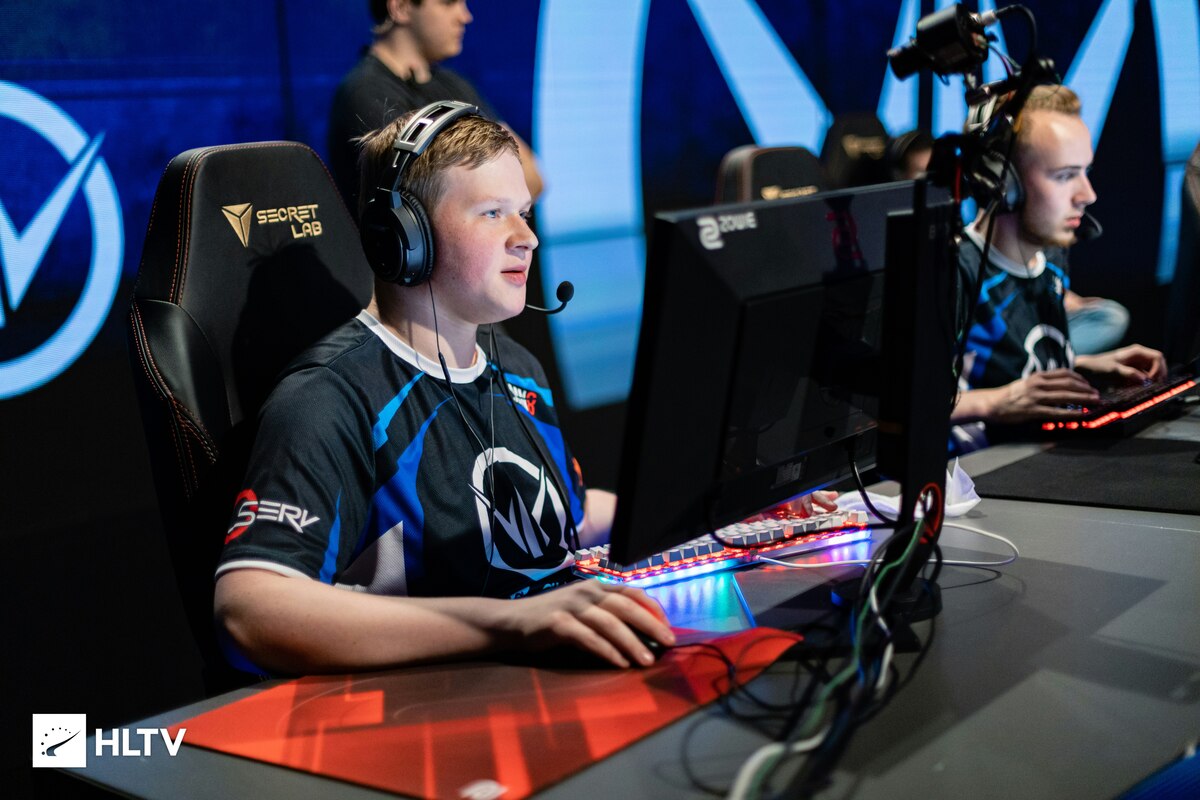 Команду Virtus.pro по Counter-Strike 2 временно возглавил тренер академии VP.Prodigy