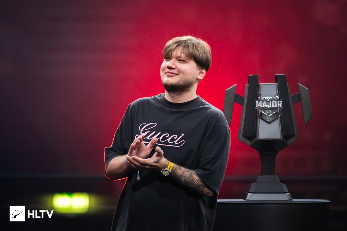 s1mple вернулся к частым тренировкам в Counter-Strike 2 и рассказал о проблемах с Train