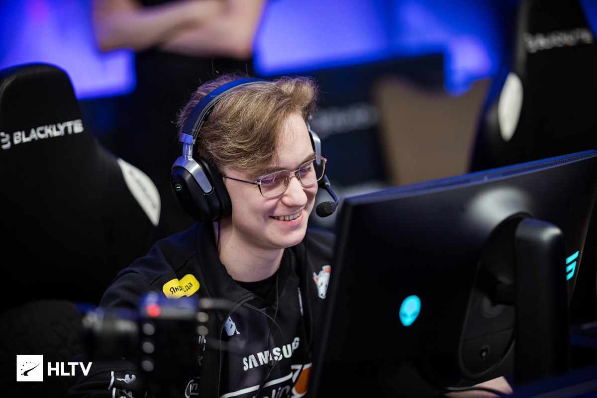 Комментатор Counter-Strike 2 обвинил Virtus.pro в уничтожении потенциала FL4MUS