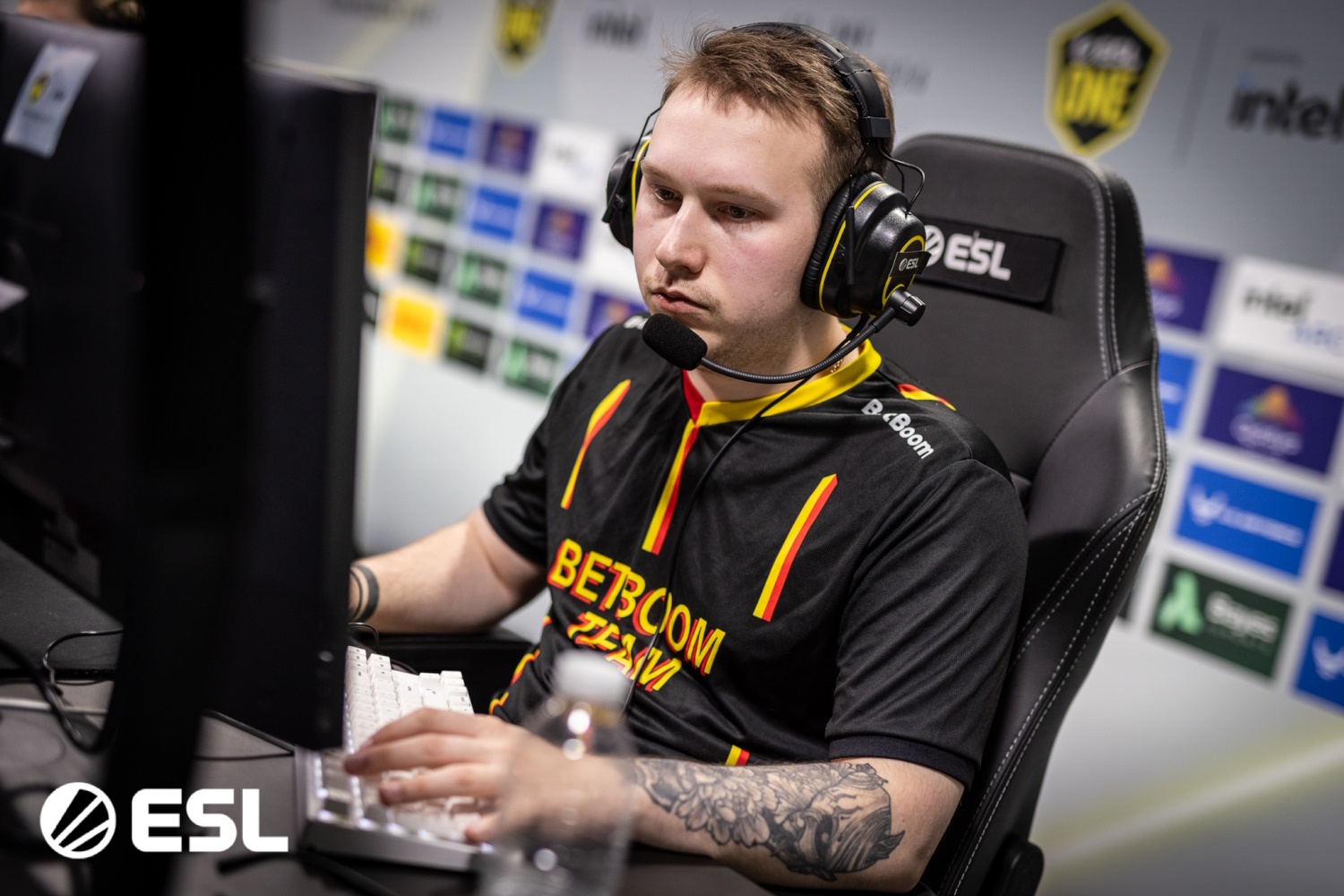 Мидер BetBoom Team по Dota 2 допустил уход в стриминг на постоянной основе к 2027 году