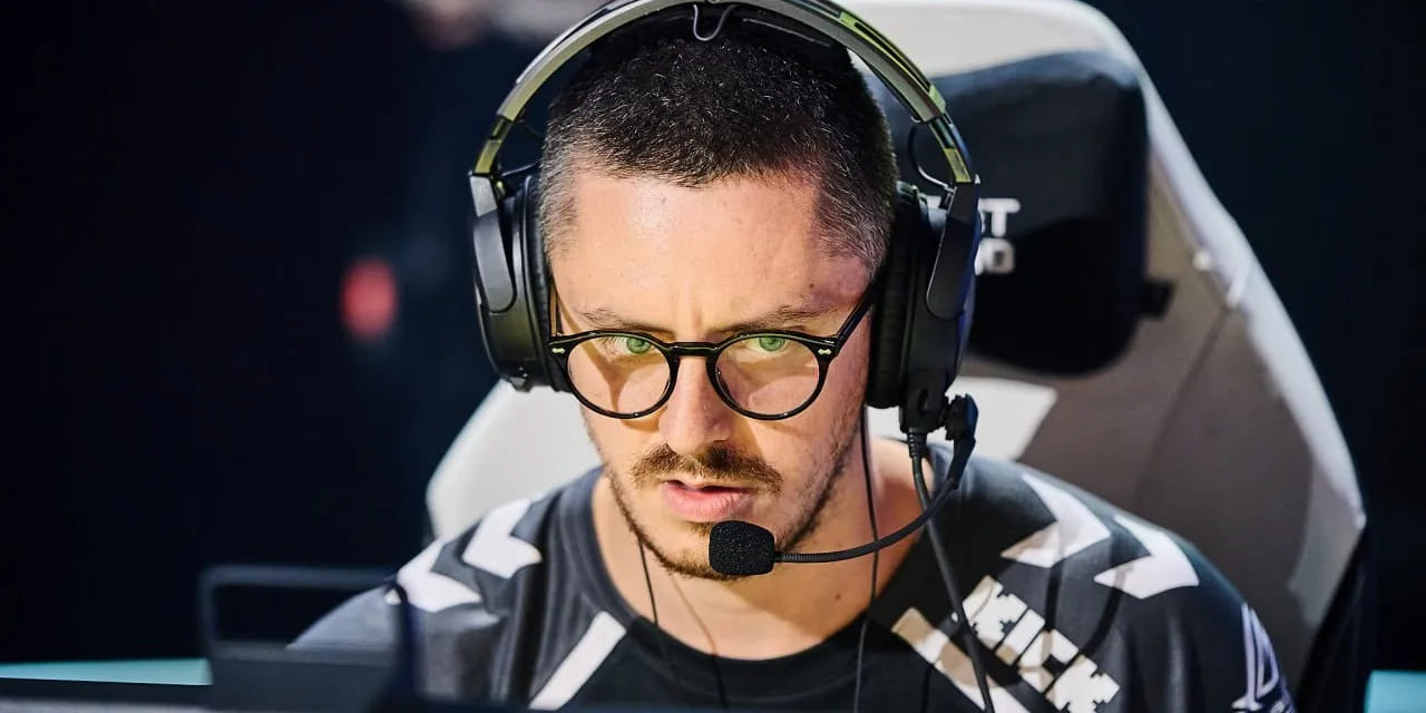 Капитан Vitality по Counter-Strike 2 признан самым титулованным игроком дисциплины