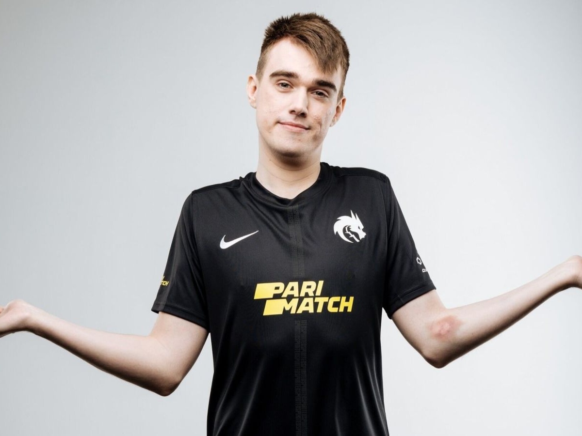 Обложка: социальные сети Miposhka