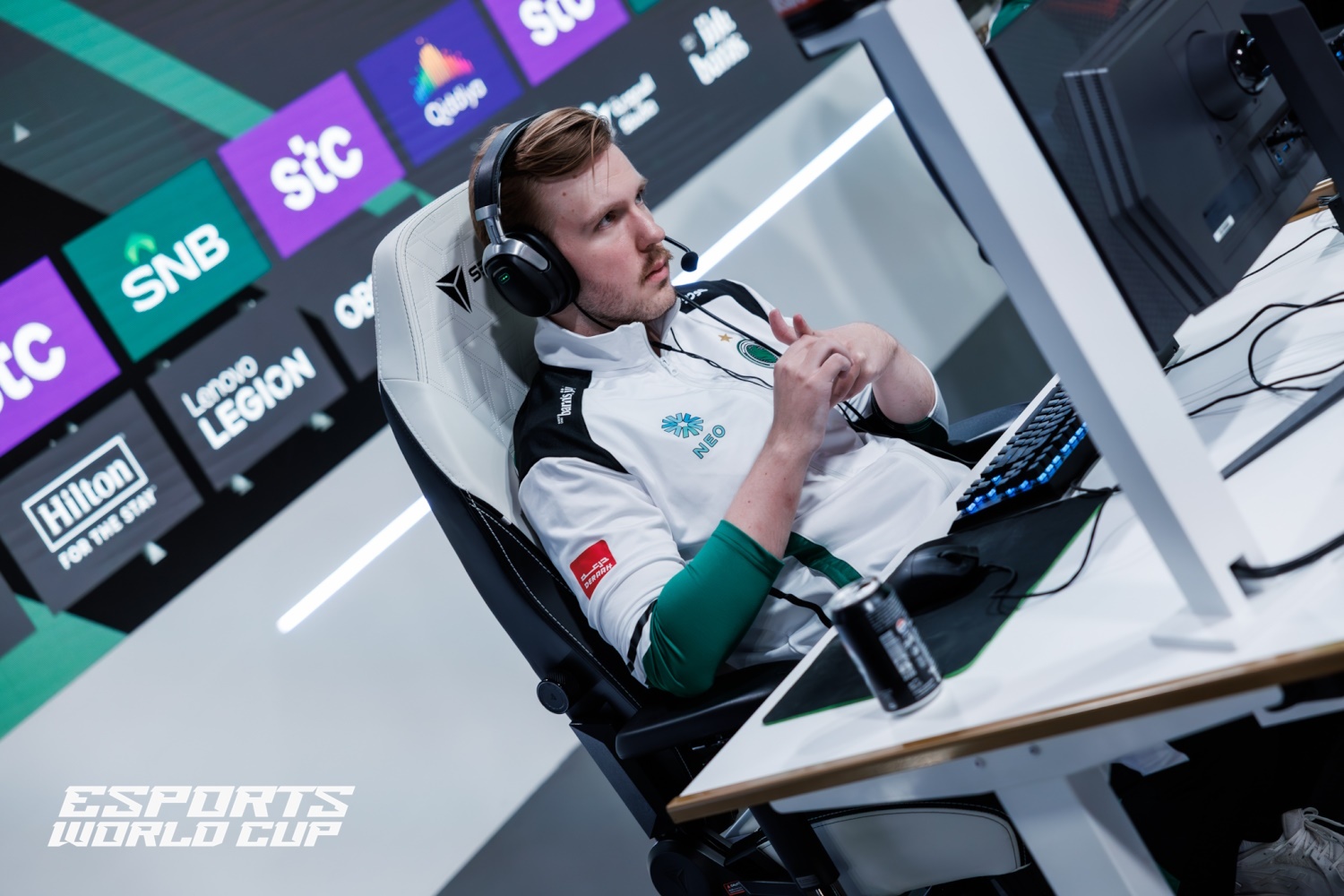 Аналитик по Dota 2 восхитился универсальностью Cr1t- и назвал его лучшим лейнером мира