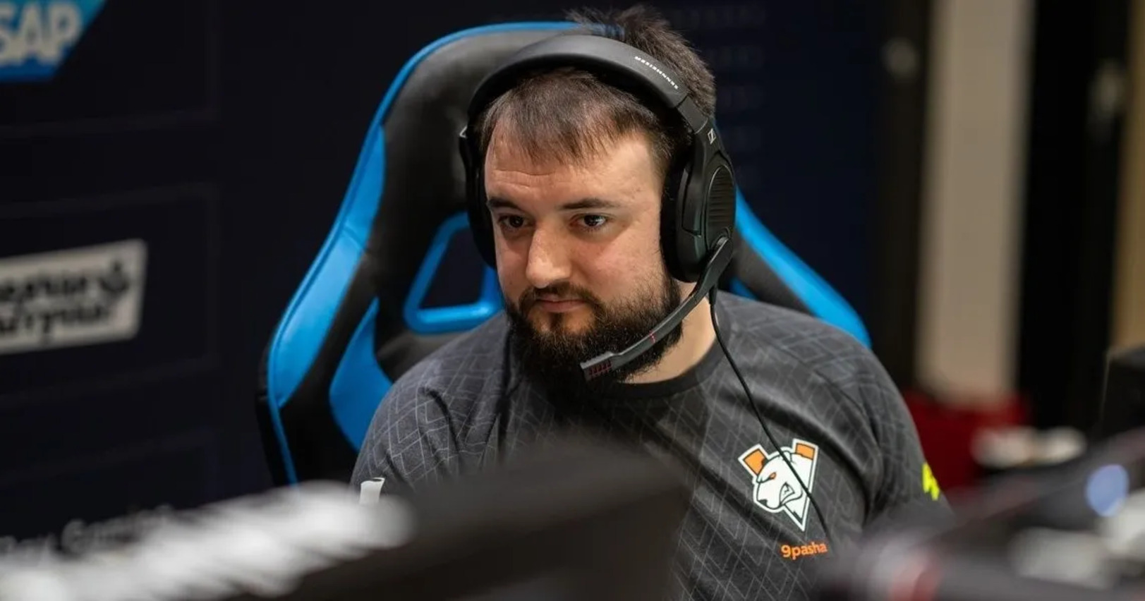 Легенда Virtus.pro по Dota 2 9pasha обвинил себя в провальной игре саппортов