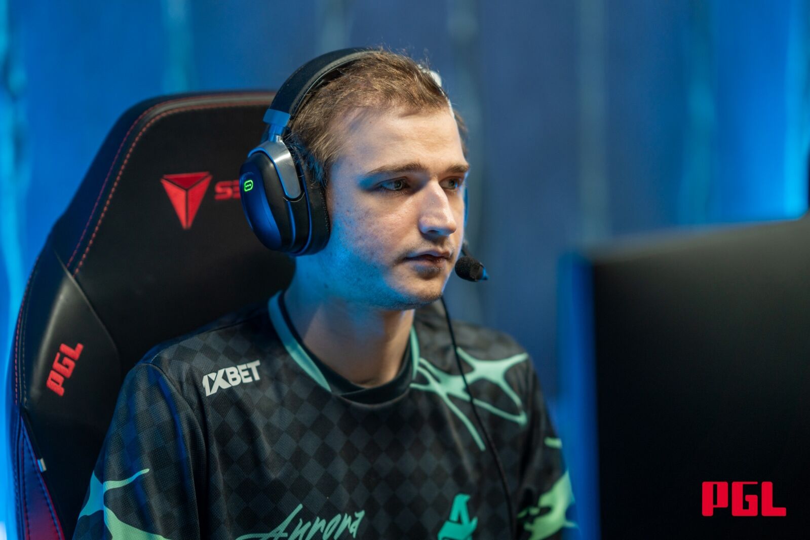 Известный комментатор по Dota 2 раскрыл причину отсутствия топовой команды у Lorenof