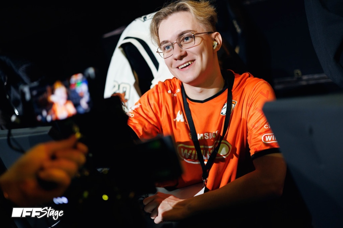 Возможный переход FL4MUS в Virtus.pro по Counter-Strike 2 обрастает новыми деталями