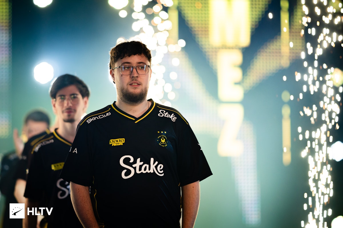 Аналитик Counter-Strike 2 разнес фанатов ZywOo за лицемерие и двойные стандарты