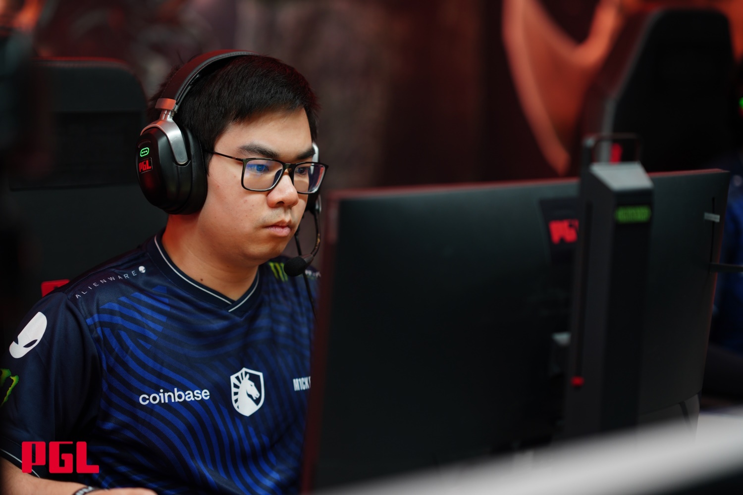 Керри Team Liquid по Dota 2 проехался катком по скучным турнирам без зрителей