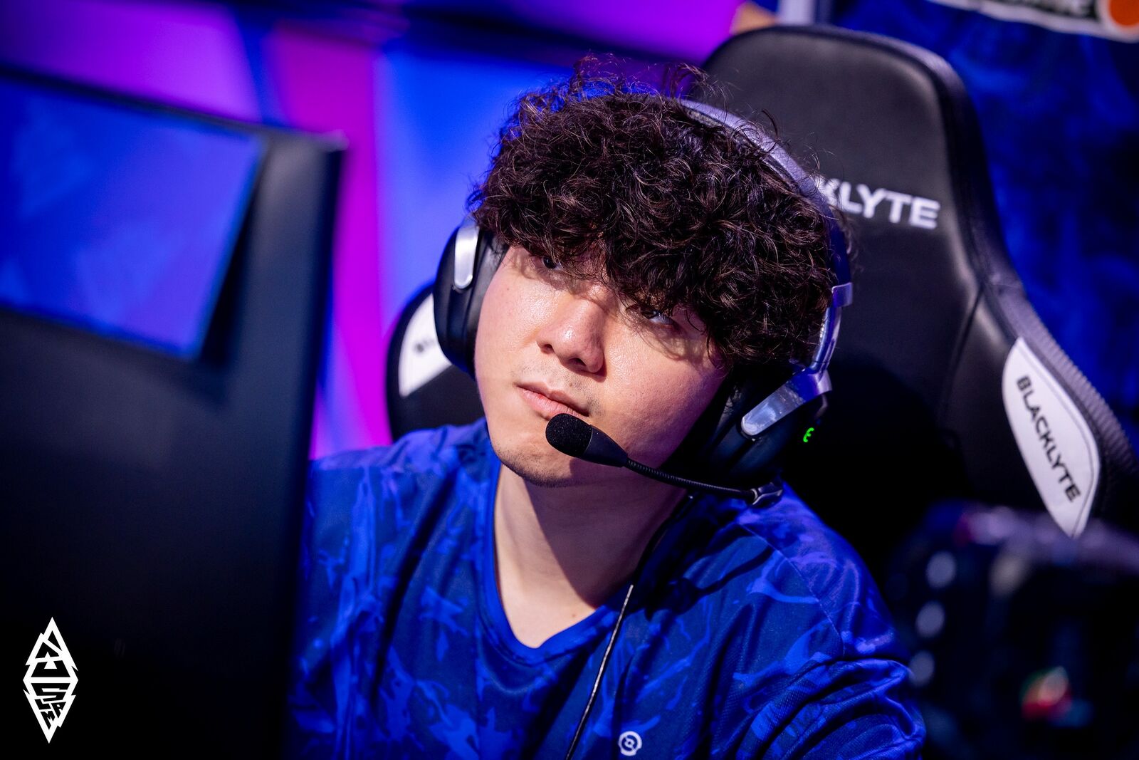 Саппорт Tundra по Dota 2 объяснил выбор Parker в качестве стендина и восхитился его скиллом