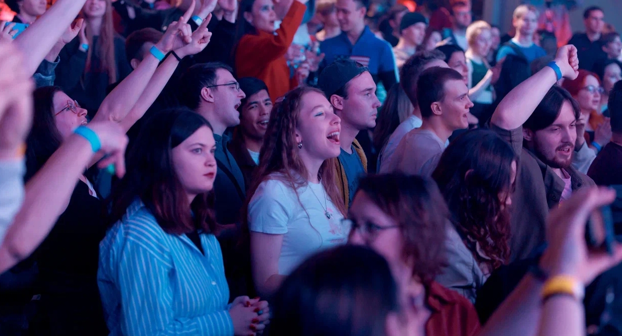 На «Киберсубботе» в Московском кластере видеоигр и анимации выступит музыкальная группа «Хлеб»