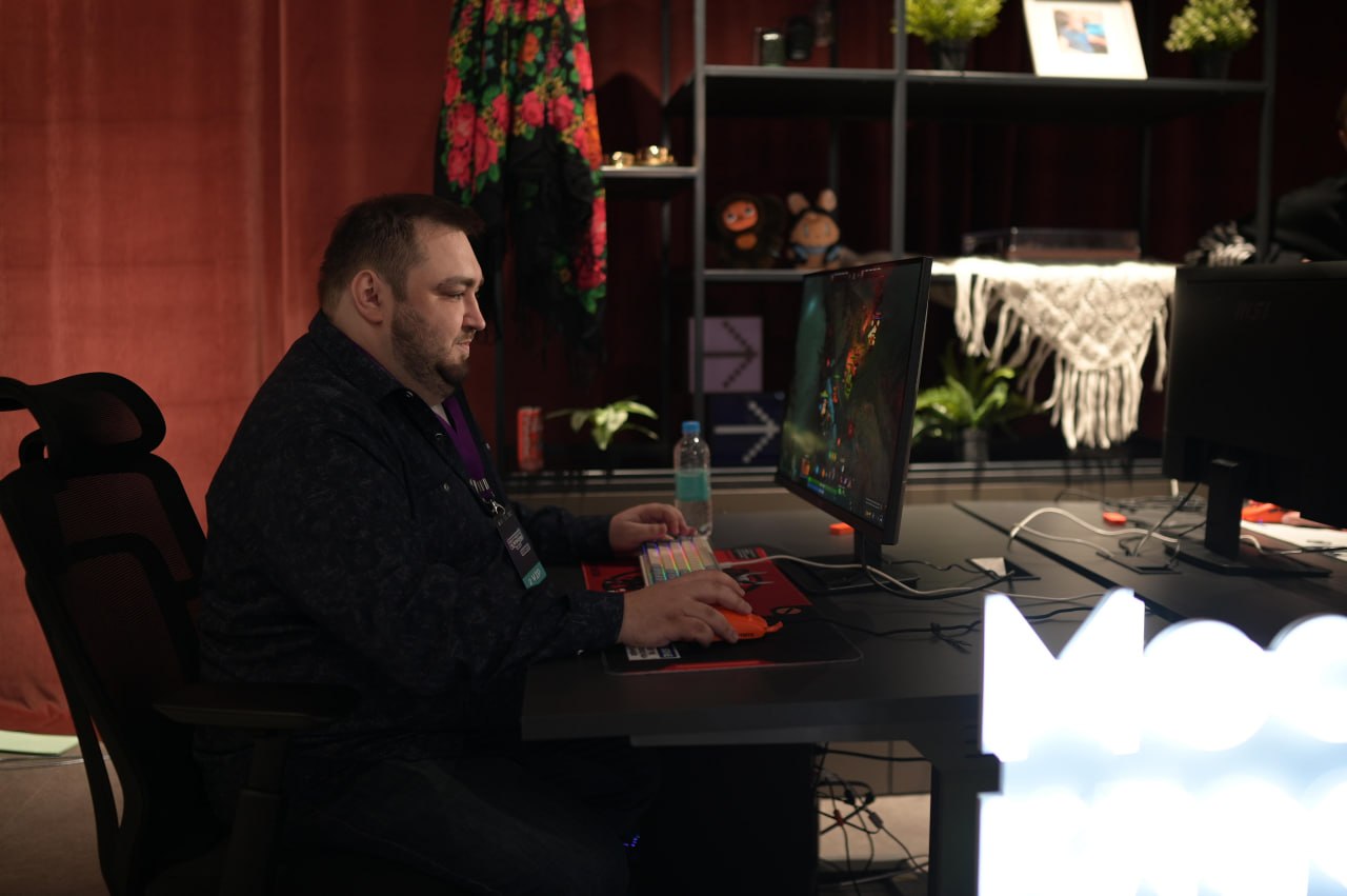 Легенда DOTA2 Владимир PGG Аносов допустил возвращение в киберспорт на фестивале «Киберсуббота»