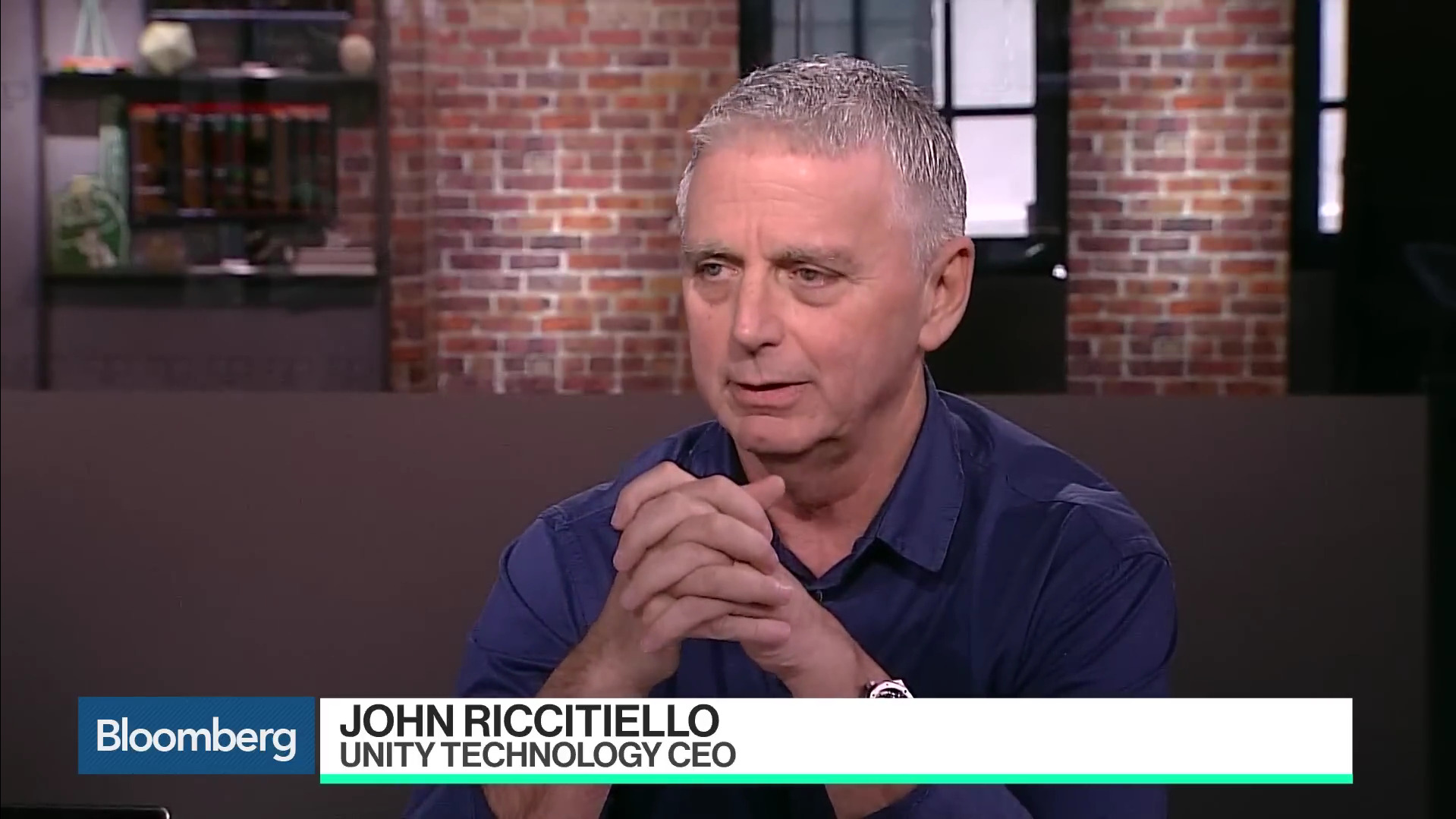 Джон Ричителло в ролике канала Bloomberg Technology