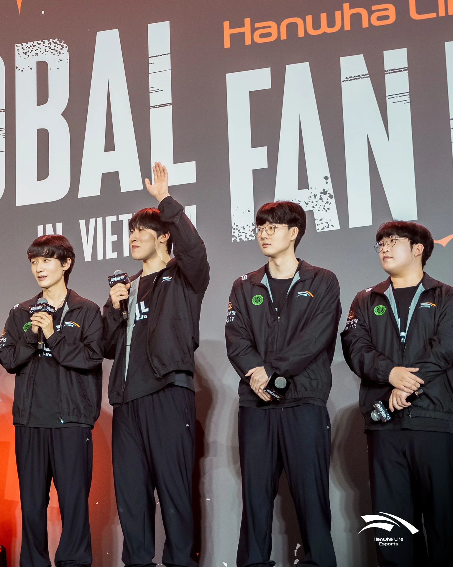 T1 против Hanwha Life Esports: захватывающее противостояние в LCK 2025