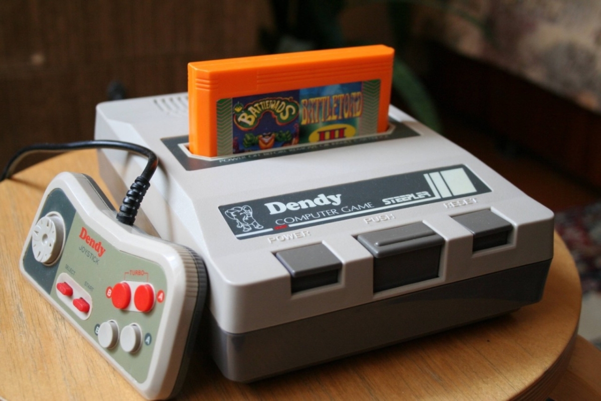 Фото: консоль Dendy