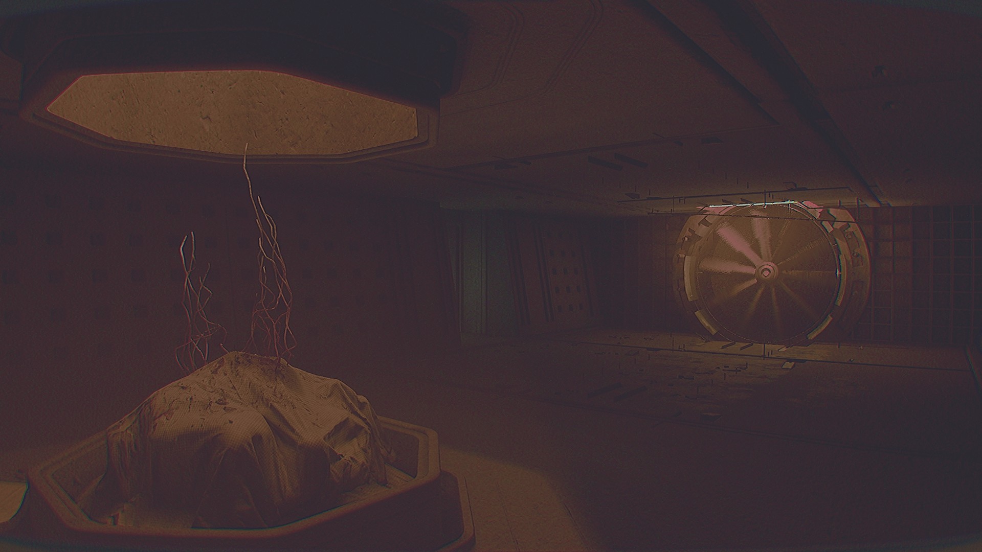 Много по-настоящему жутких моментов ждёт нас впереди.

Источник: видеоигра Routine