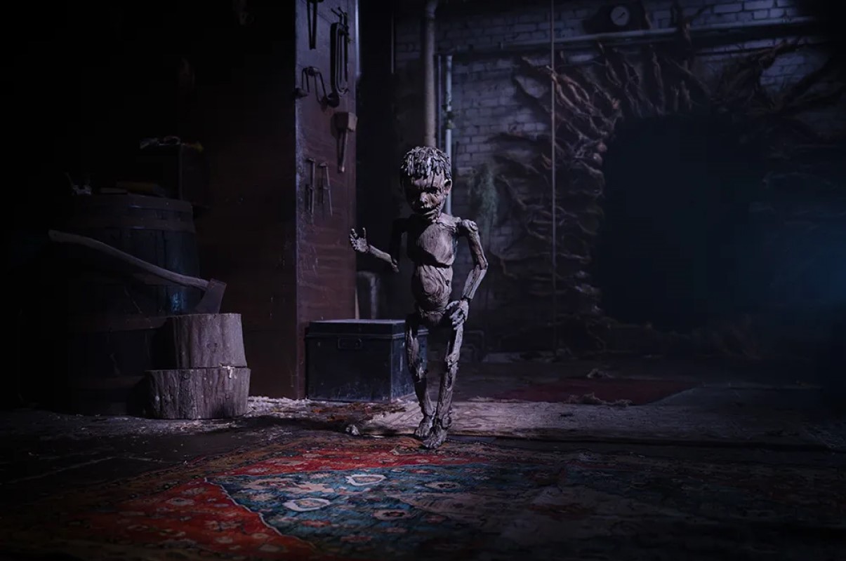 Первые кадры «Пиноккио» — нового хоррора из киновселенной «Винни-Пух: Кровь и мед» - фото 1