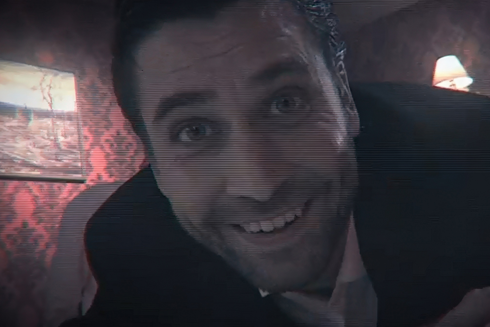 Кат-сцены в American Nightmare выглядели довольно кустарно.

Источник: видеоигра Alan Wake’s American Nightmare