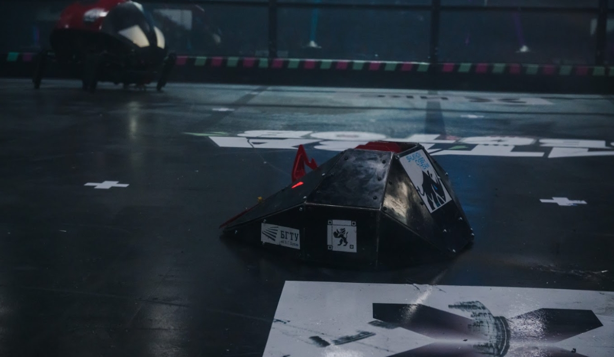 Белгородская команда представила робота «Носорог» для участия в «Битве роботов» - изображение 1 Белгородская команда представила робота «Носорог» для участия в «Битве роботов» - фото 1