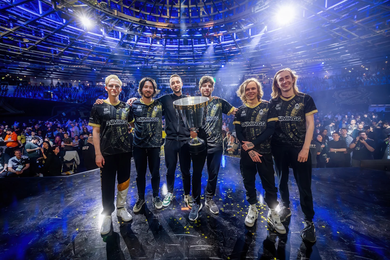 Крах чемпионов: почему Gaimin Gladiators покинули Dota 2 на пике карьеры
