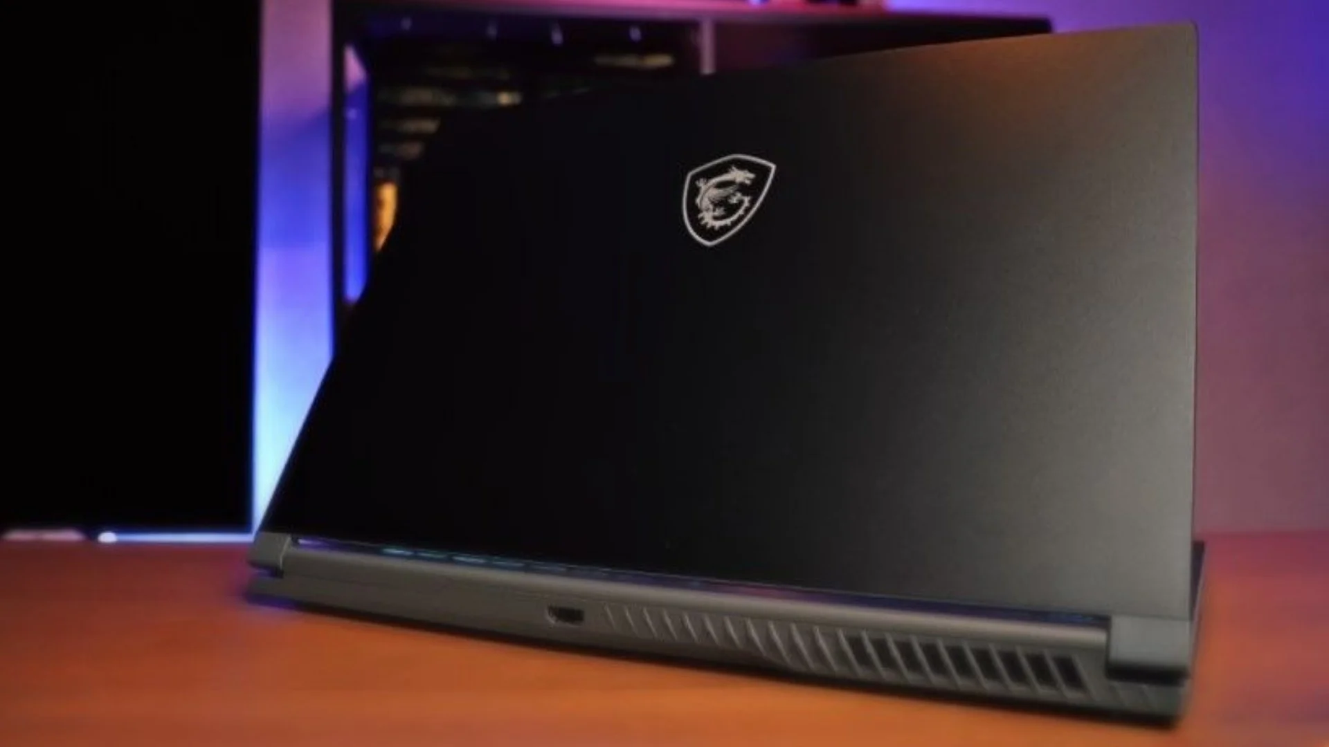 MSI Thin A15 B7VX — игровой ноутбук с доступной ценой - изображение 4 MSI Thin A15 B7VX — игровой ноутбук с доступной ценой - фото 4