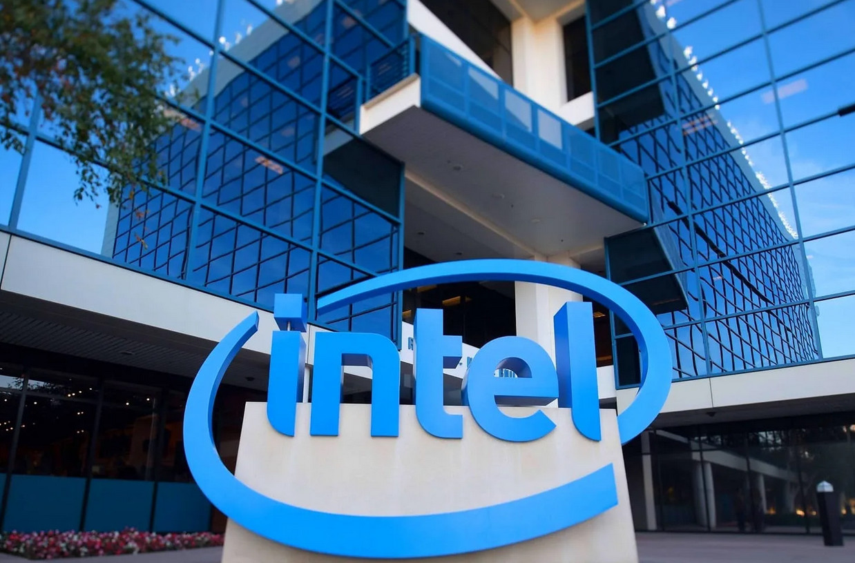 СМИ: Intel проиграла AMD в контракте на изготовление чипа для PlayStation 6 - изображение 1 СМИ: Intel проиграла AMD в контракте на изготовление чипа для PlayStation 6 - фото 1