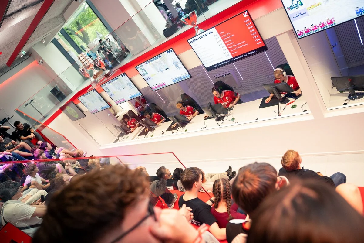 MOUZ и The MongolZ уверенно прошли в следующий этап BLAST Bounty