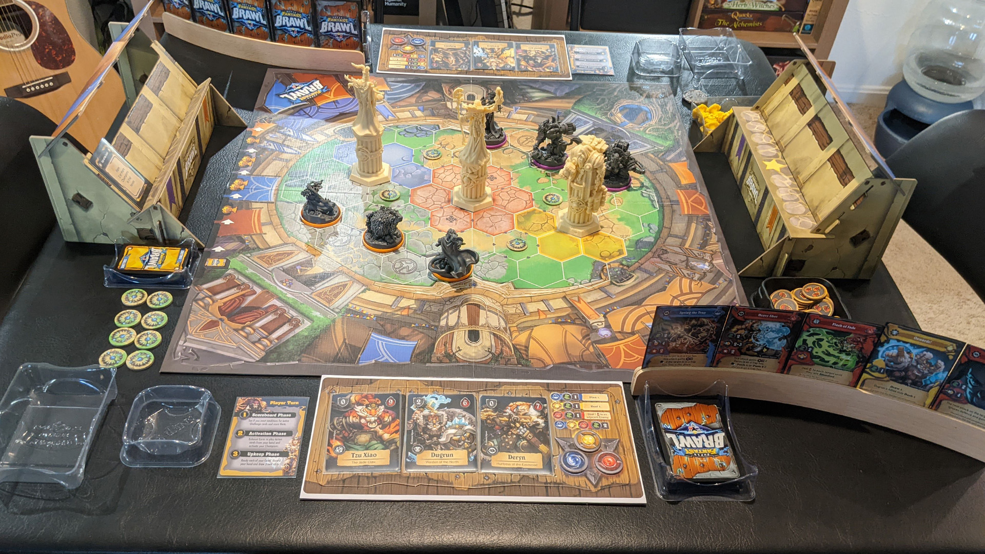 Настольная игра «Схватка в стиле фэнтези».

Источник: BoardGameGeek