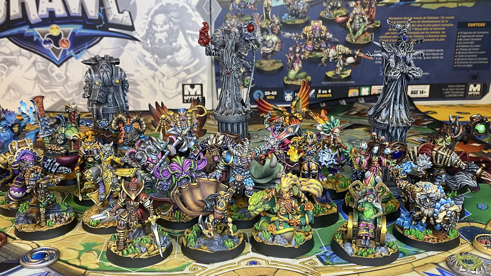Все персонажи игры «Схватка в стиле фэнтези».

Источник: BoardGameGeek