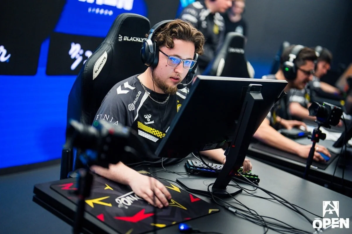 Кто круче: s1mple или ZywOo? Мнение экс-чемпиона Major tarik о настоящей ауре киберспорта