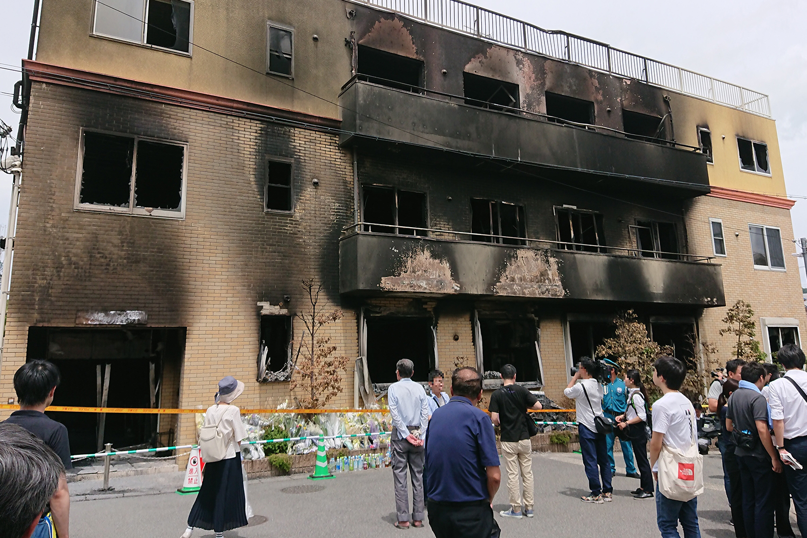 Студия после пожара.

Источник: Getty Images