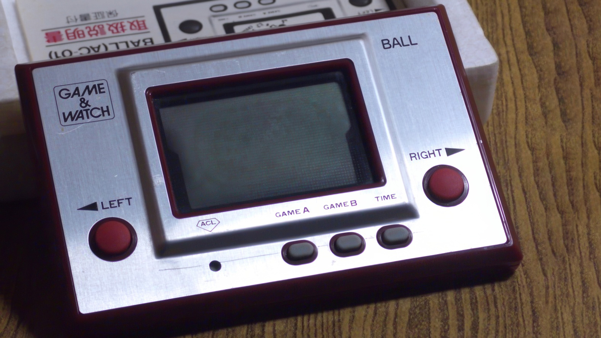 Источник: портативная электронная игра Game &amp; Watch: Ball 