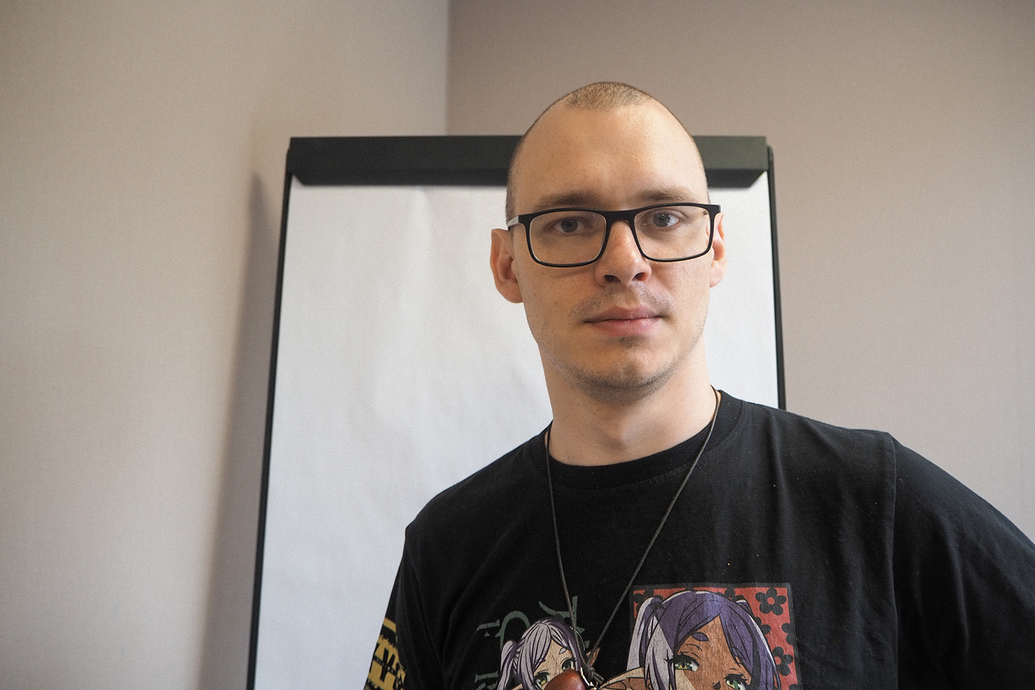 Пётр Филатов (без колпака) — главный по камерам и петличкам на DiceFest
Фото: Олег Ковалёв/Игромания