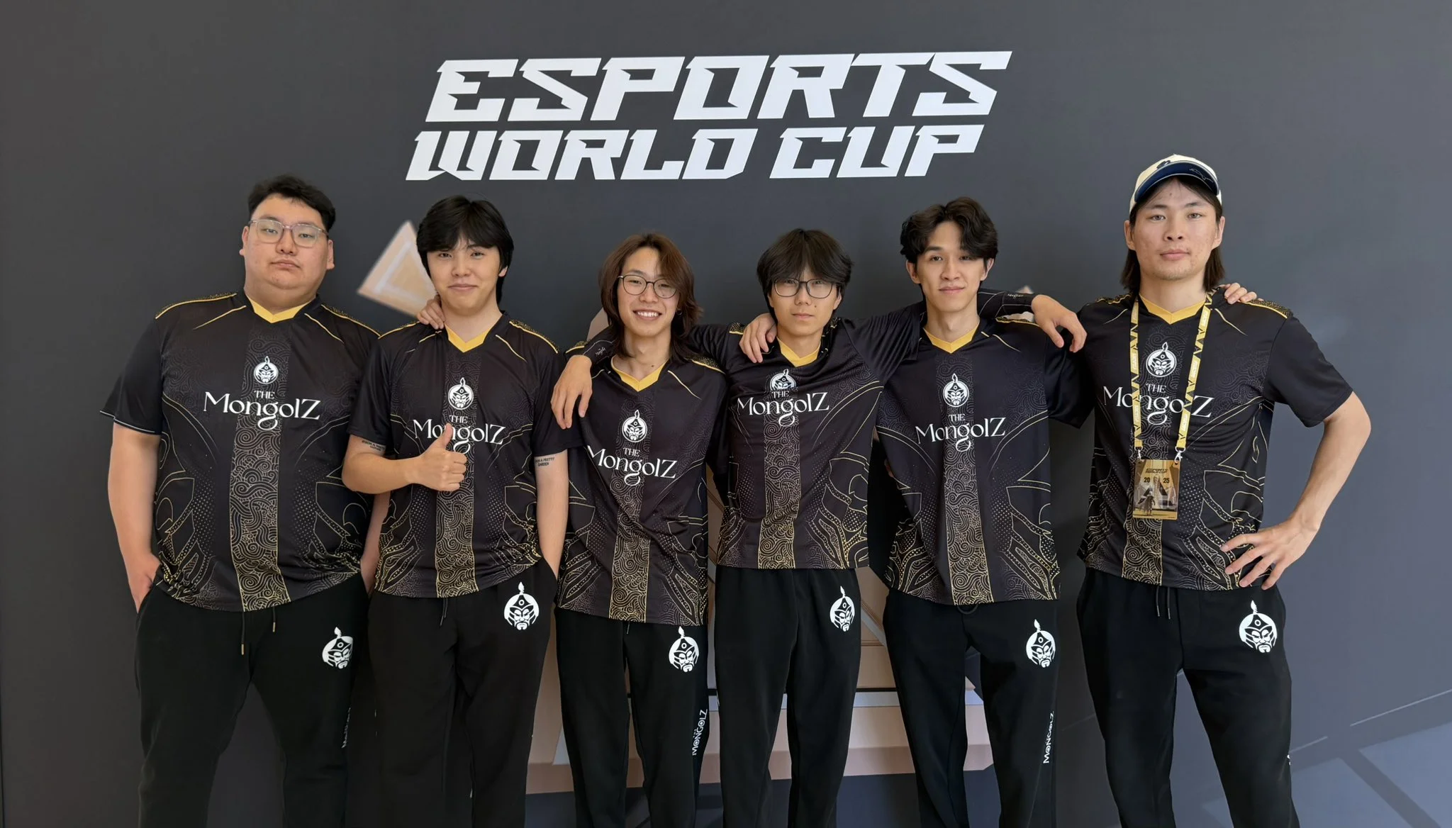 MOUZ и The MongolZ уверенно прошли в следующий этап BLAST Bounty