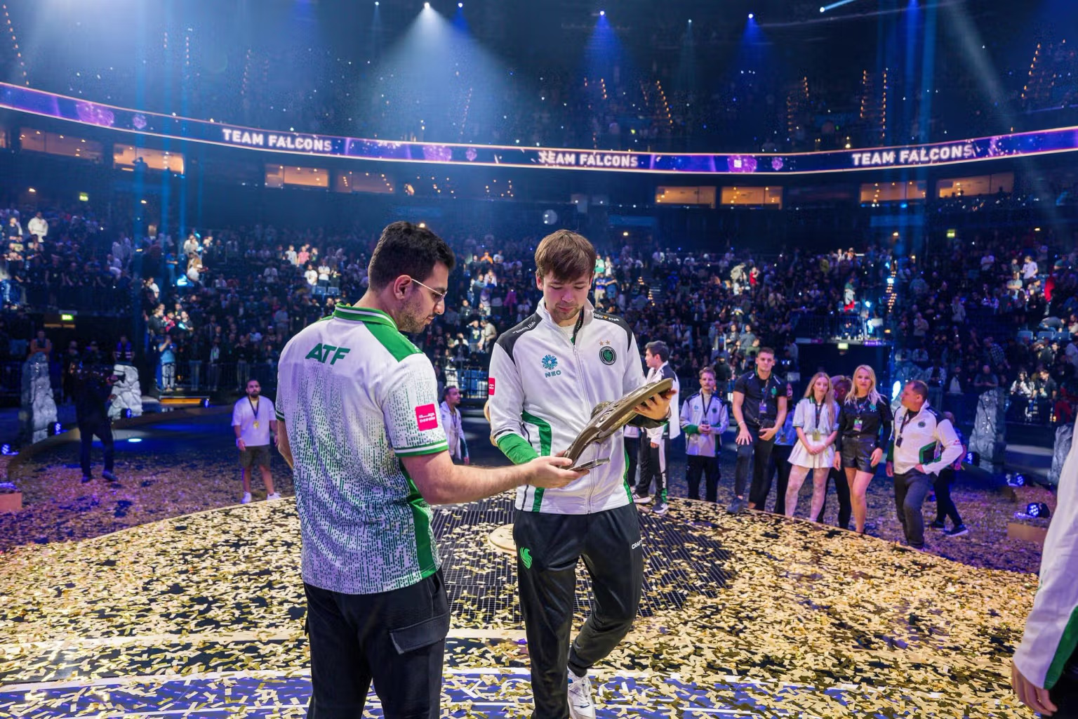 Команда Team Falcons: путь к вершине The International 2025