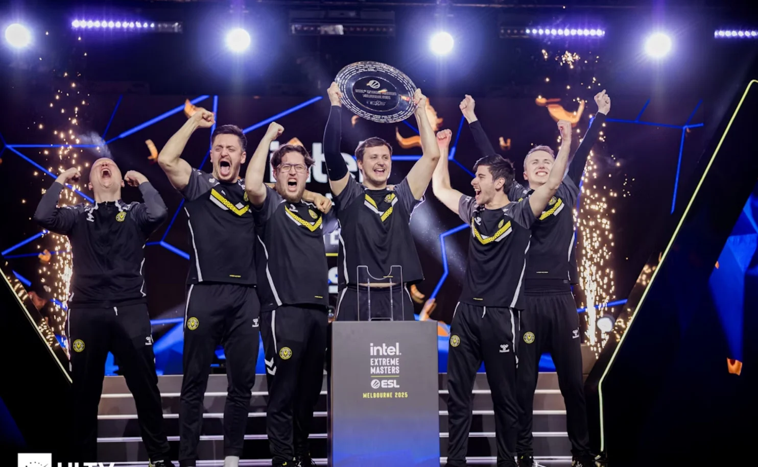 «Ты кто?» — apEX из Vitality ответил на сомнения в статусе команды по Counter-Strike 2