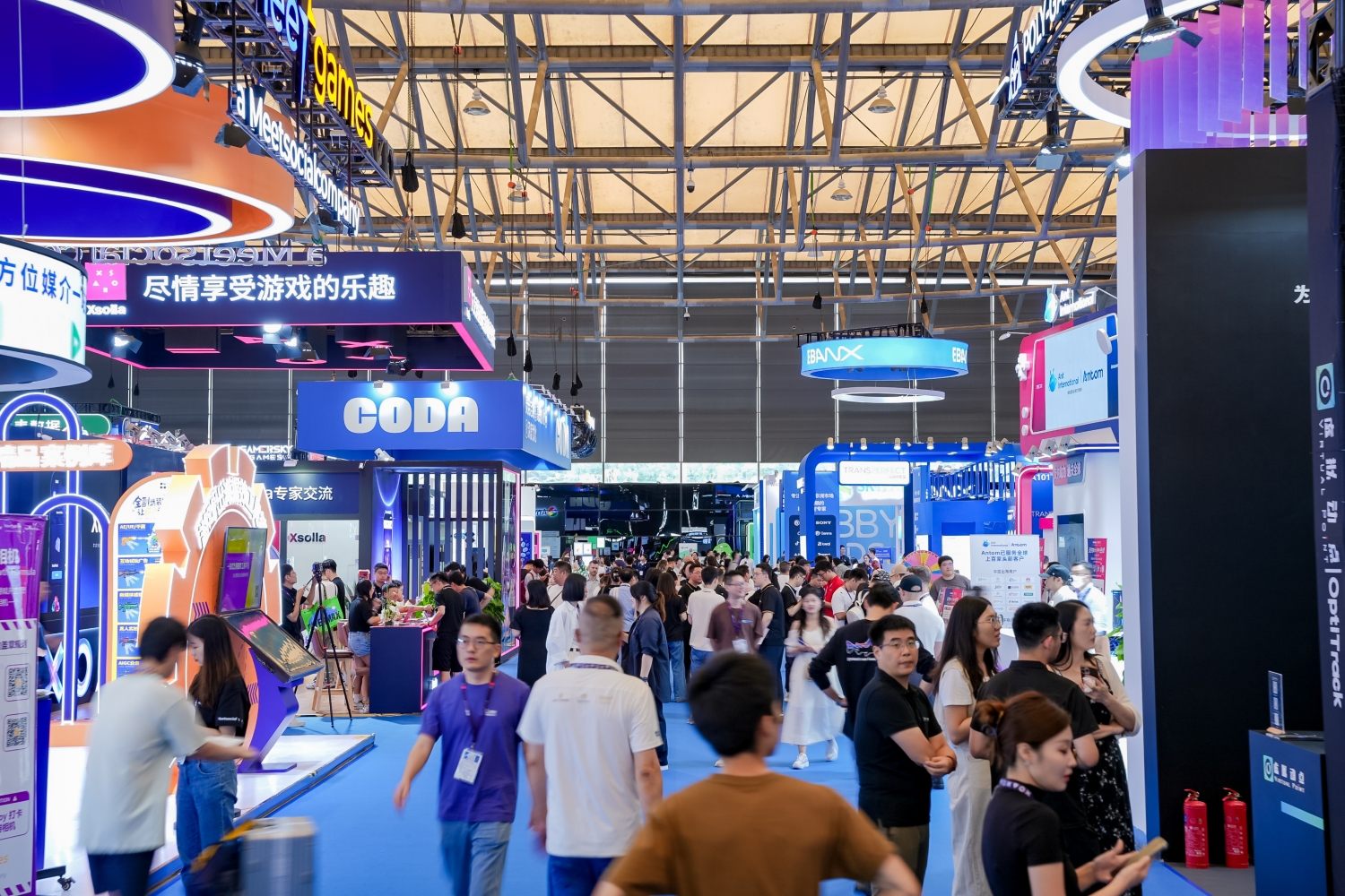 Внутри фестиваля.
Источник: конференция ChinaJoy 2025